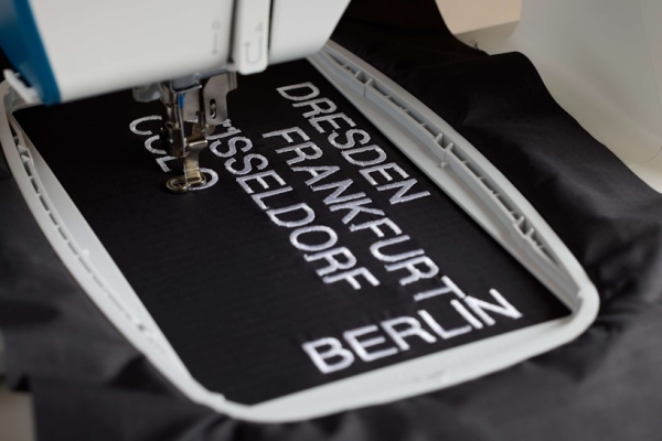 PFAFF creative expect 350